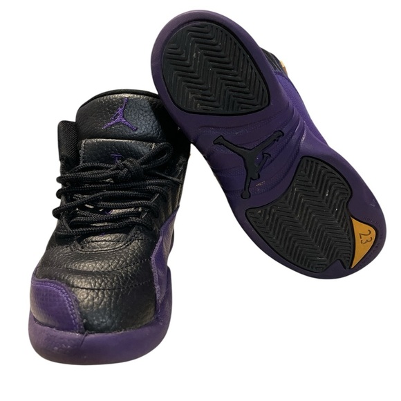 Air Jordan 12 Retro Field Purple - Picture 5 of 5